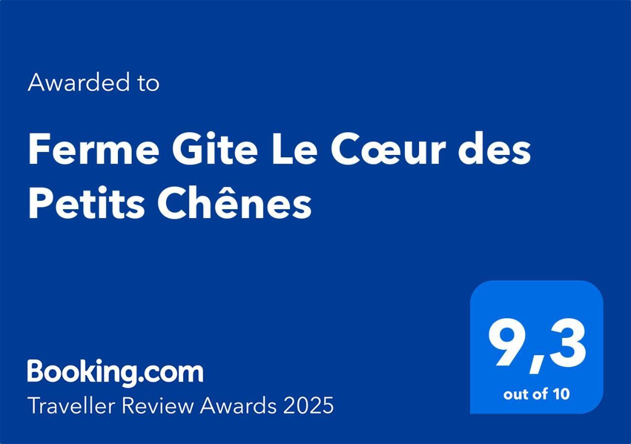Ferme Gite Le Coeur Des Petits Chenes Saint-Pierre-de-Cole Екстер'єр фото